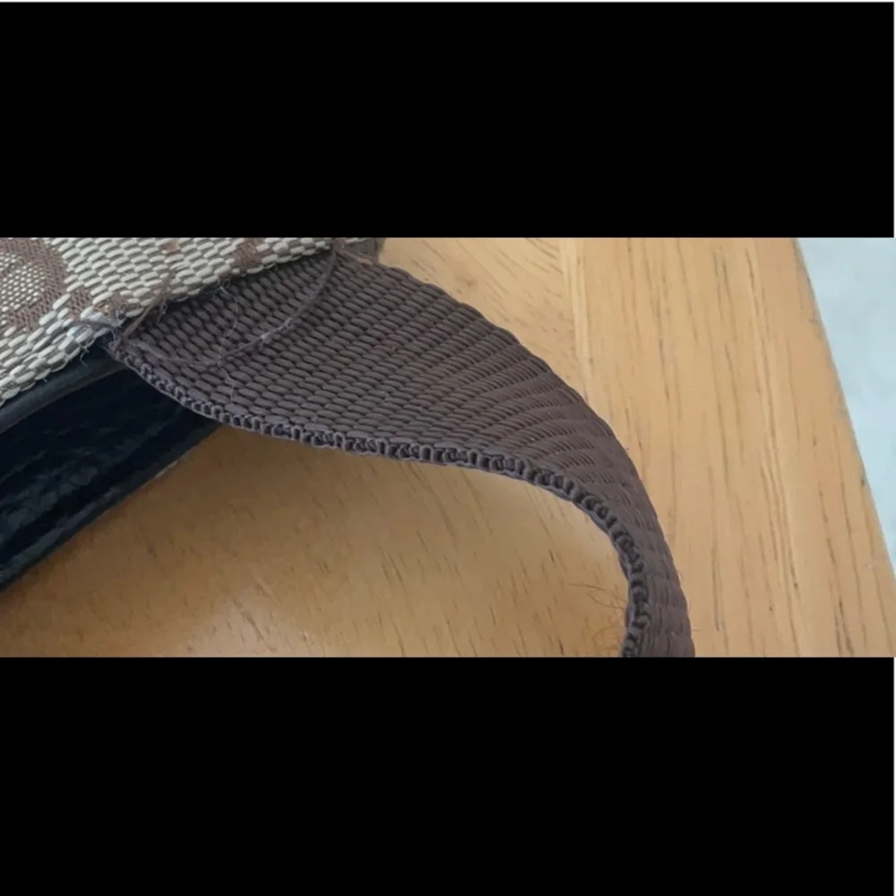 GGBrown Patterned Crossbody Bag - Picture 8 of 8